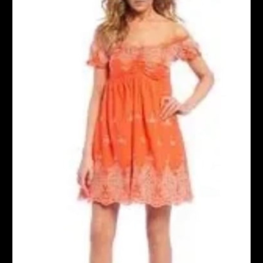 NWT Coco + Jaimeson small eyelet off shoulder dress